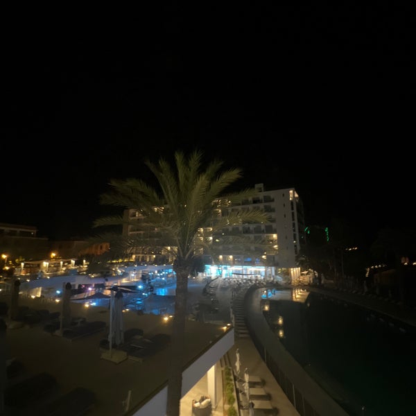 Foto tomada en The Ibiza Twiins  por JAY el 8/5/2022
