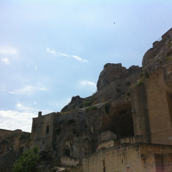 Foto tirada no(a) Storica Casa Grotta di Vico Solitario por Ebru K. em 7/14/2013