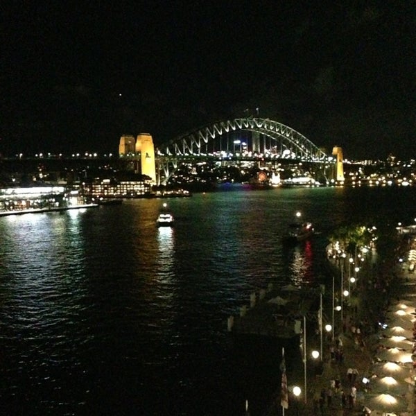 Das Foto wurde bei Pullman Quay Grand Sydney Harbour von Evelyn G. am 3/11/2013 aufgenommen