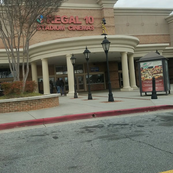 Photos at Regal Perimeter Pointe 42 tips from 5957 visitors