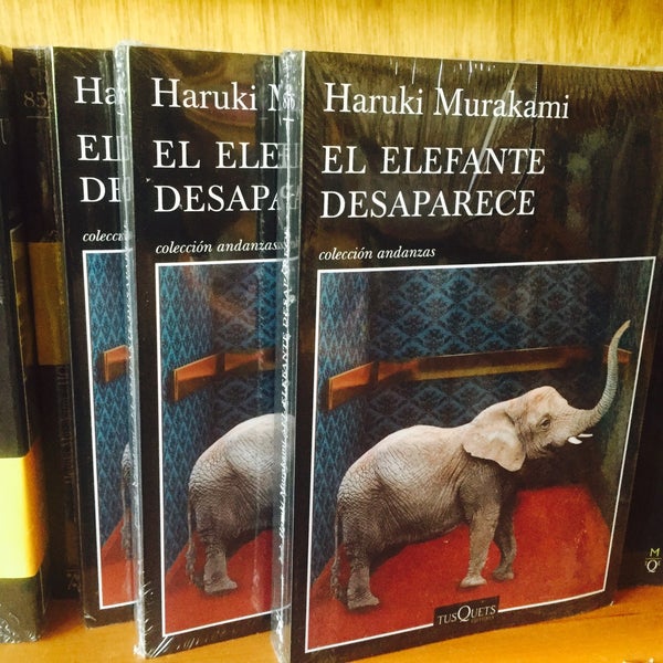 3/16/2016에 Samuel A.님이 LaLiLu - Librería y Café에서 찍은 사진