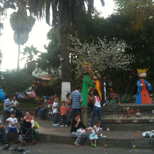 Photo taken at Parque Principal De Caldas by Cata G. on 1/5/2013