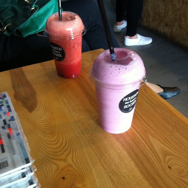 chillout juice & pink shake