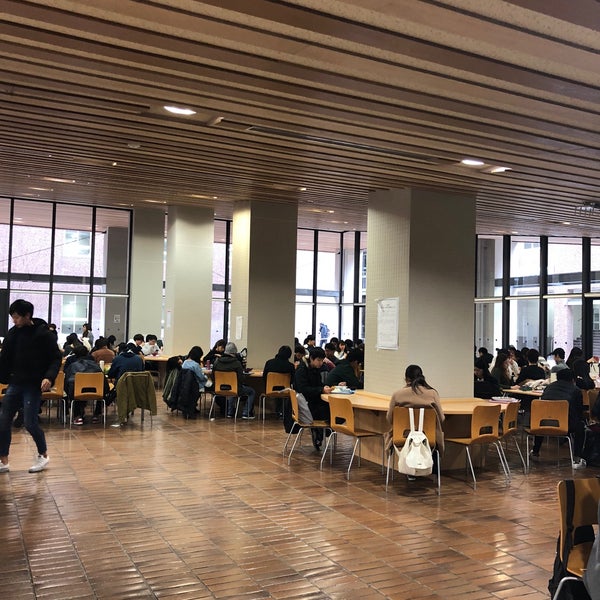 関西大学第1学舎1号館食堂 吹田市の大学のカフェテリア 関西大学第1学舎1号館食堂 吹田市の大学のカフェテリア