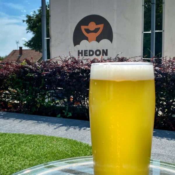 8/22/2021 tarihinde Zoltán K.ziyaretçi tarafından Hedon Brewing Company'de çekilen fotoğraf