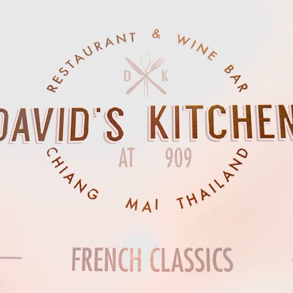 Foto scattata a David&#39;s Kitchen da Agkarajit P. il 5/6/2019