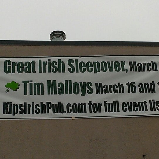 Foto tirada no(a) Kip’s Authentic Irish Pub &amp; Restaurant por Meredith B. em 3/10/2013