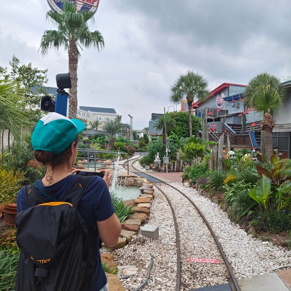 รูปภาพถ่ายที่ Kemah Boardwalk โดย Bradley T. เมื่อ 5/21/2023