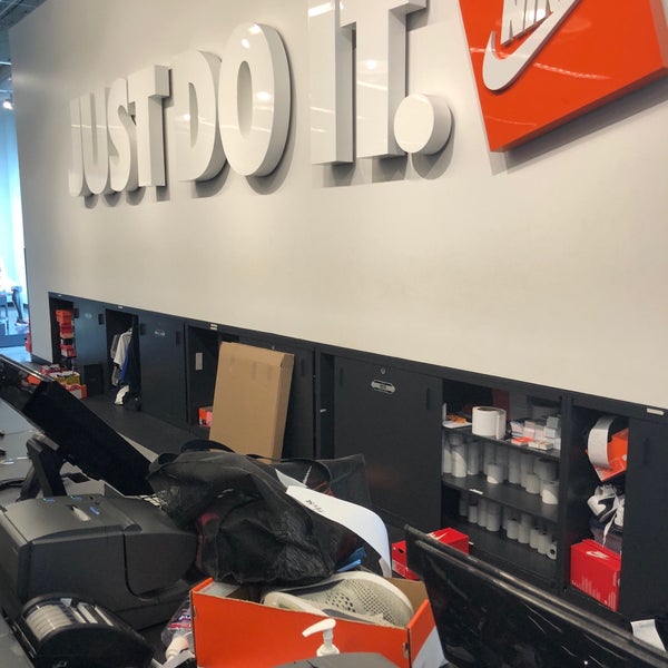 Nike Factory Store - 8 tips from 1375 visitors