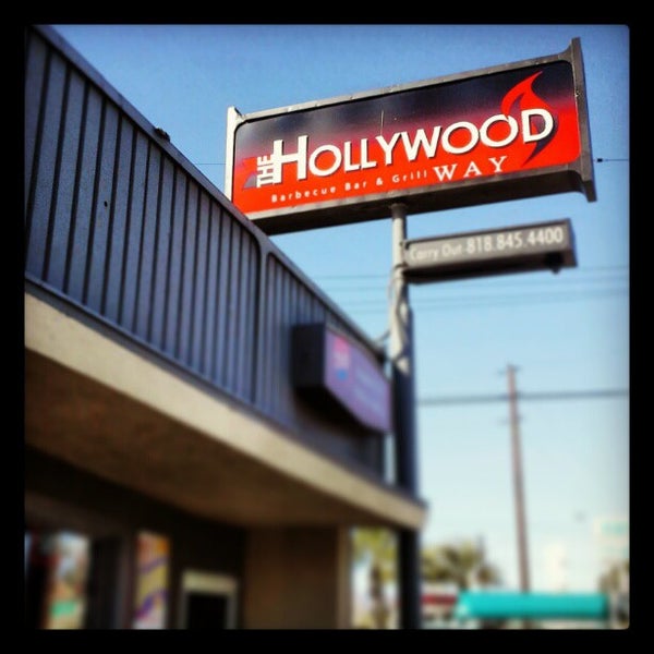 Foto tirada no(a) The Hollywood Way BBQ por Jack H. em 2/27/2013