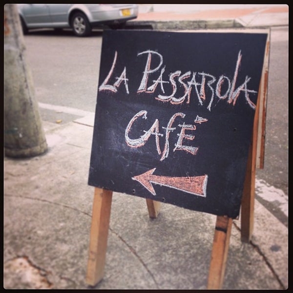 รูปภาพถ่ายที่ La Passarola,Café Orgánico โดย Germán R. เมื่อ 10/23/2013