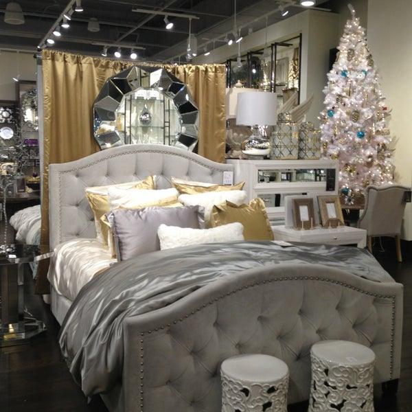 Z Gallerie South Loop 1 tip