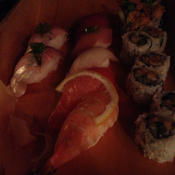 Photo taken at Zilla Sake (Sushi &amp; Sake) by Jerry B. on 5/9/2013