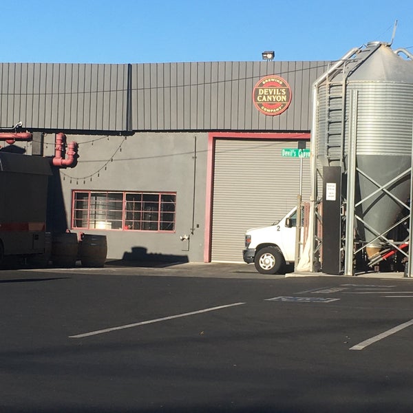 11/15/2020にR N.がDevil&#39;s Canyon Brewing Companyで撮った写真