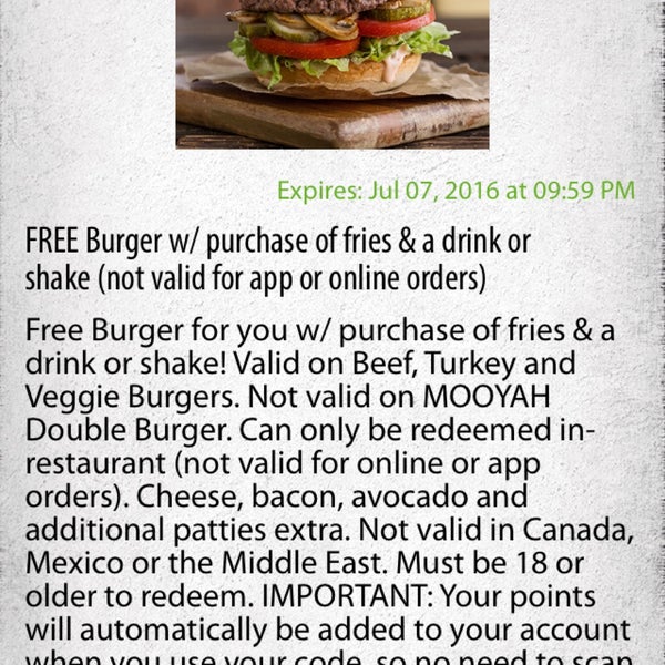 Foto tirada no(a) MOOYAH Burgers, Fries &amp; Shakes por David L. em 6/8/2016