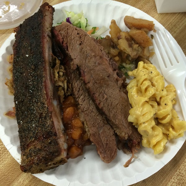 Photo taken at Slow Hand BBQ by David L. on 1/30/2015