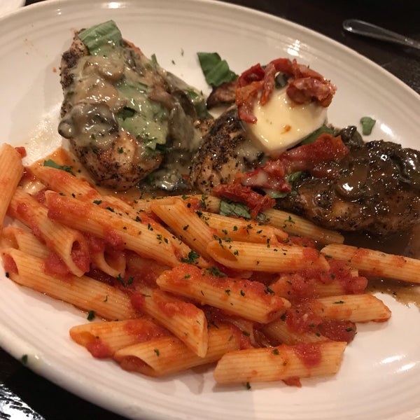 Carrabba's Italian Grill Italian Restaurant in Woodridge