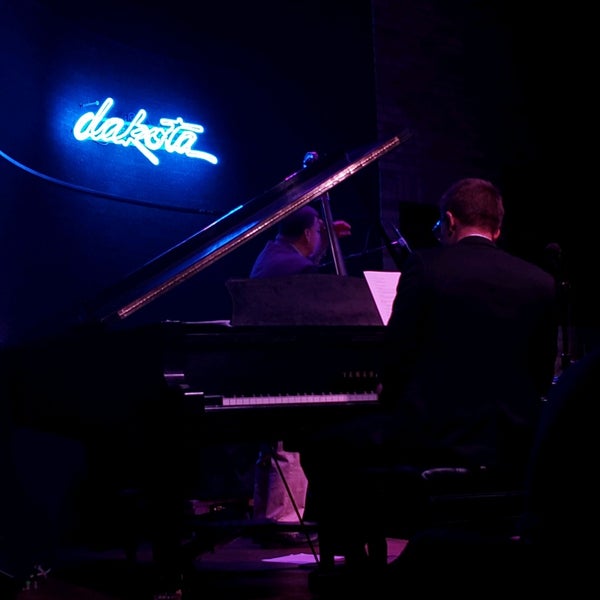 Foto tomada en Dakota Jazz Club &amp; Restaurant  por Andrew P. el 2/5/2020