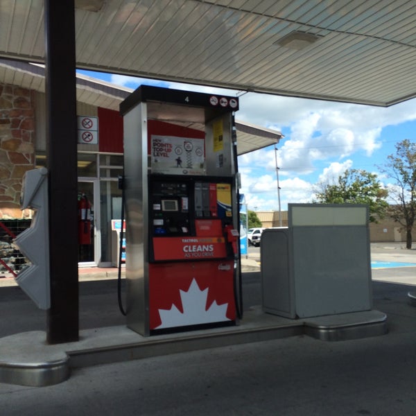 PetroCanada Fuel Station