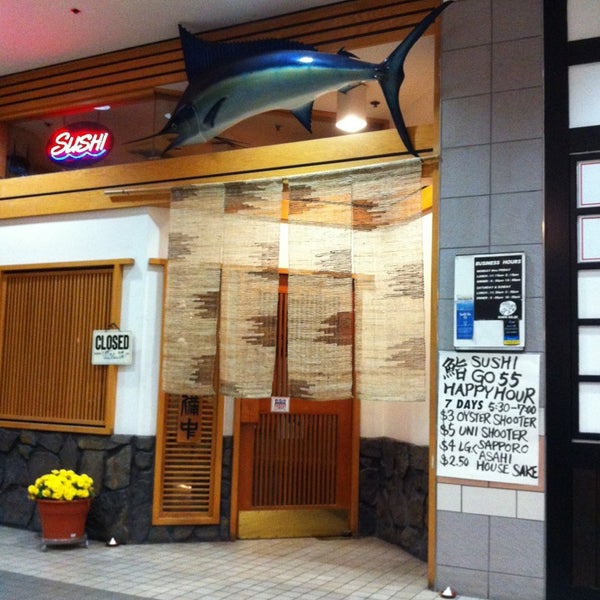 Снимок сделан в Sushi Go 55 пользователем Jason L. 1/8/2013