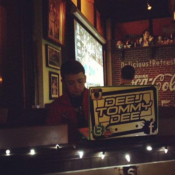 12/22/2012にZZ Zach Z.がWest End Johnnie&#39;sで撮った写真