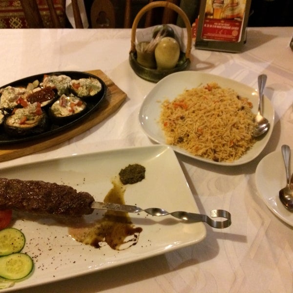 Photo prise au Restaurant Kabul par Alexander le10/13/2015
