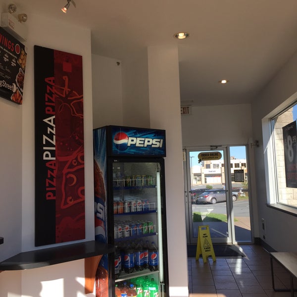 Pizza Hut Pizzeria in Dartmouth