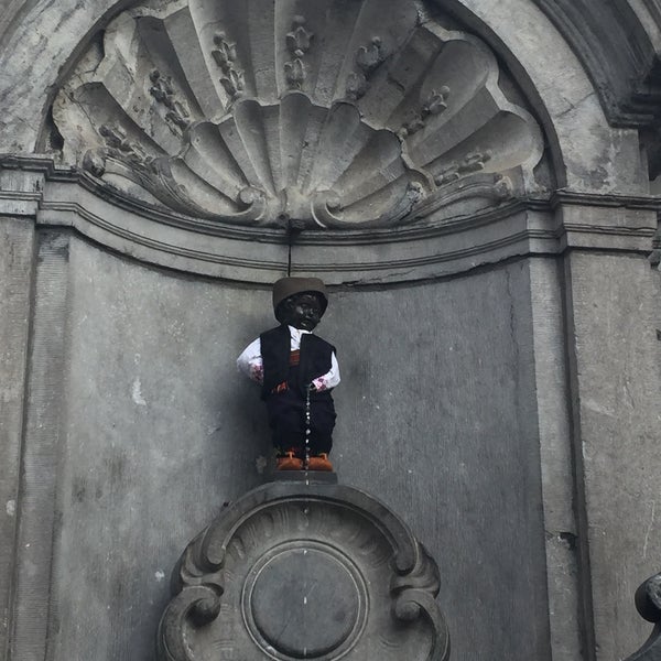 Manneken pis каменноостровский 12