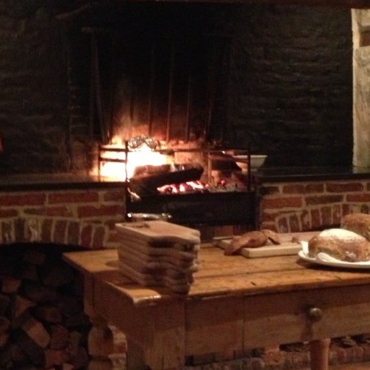 't Oud Gemeentehuis Belgian Restaurant in Hansbeke