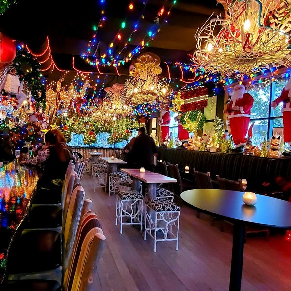 Santa Camp Bar In Milwaukee