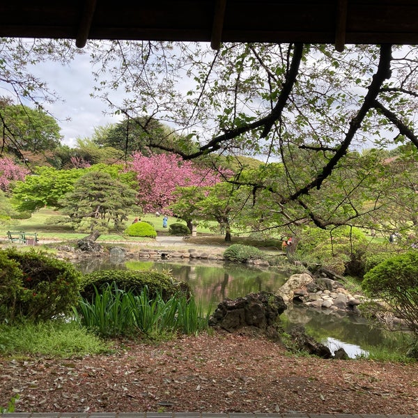 東屋 新宿区の史跡