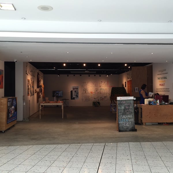รูปภาพถ่ายที่ Culture Lounge โดย Susumu เมื่อ 6/19/2015
