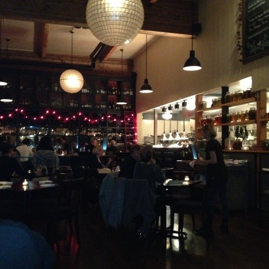 Das Foto wurde bei Restaurant Zoë von Matt J. am 12/12/2012 aufgenommen