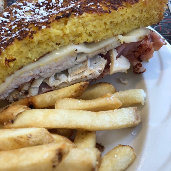 The Monte Cristo is just a ham/turkey & Swiss sandwich on French toast bread 🙁 no jam.