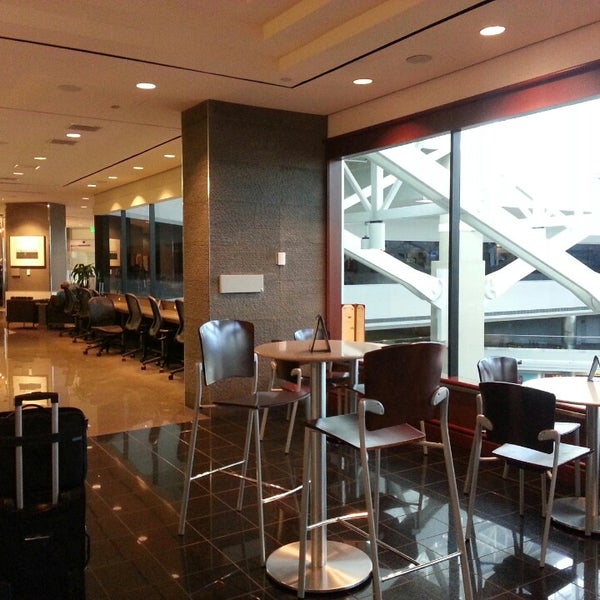 British Airways Lounge Denver International Airport Denver, CO