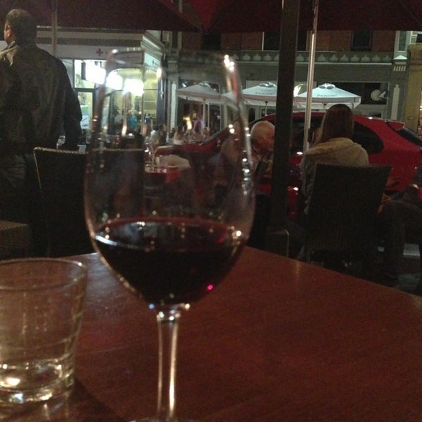 Universal Wine Bar 9 tips from 229 visitors