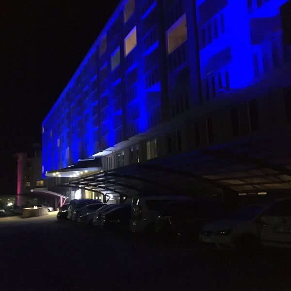 Das Foto wurde bei Divaisib Termal Resort Hotel &amp; Spa von Enes E. am 11/23/2019 aufgenommen