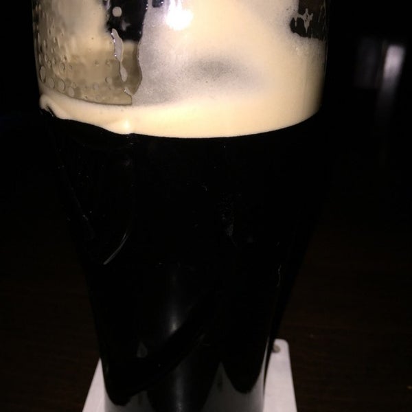 10/4/2015にNicholas W.がMorrissey&#39;s Irish Pubで撮った写真