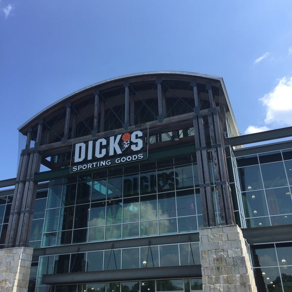 DICK'S Sporting Goods (Artık Kapalı) Fairfax, VA'da fotoğraflar