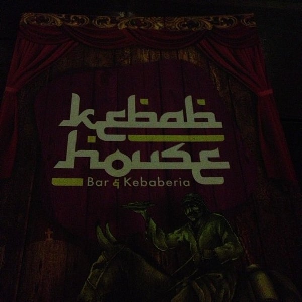 11/28/2012 tarihinde Pedro S.ziyaretçi tarafından Kebab House'de çekilen fotoğraf