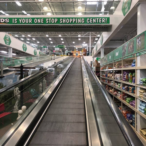 Menards - 16 tips from 540 visitors