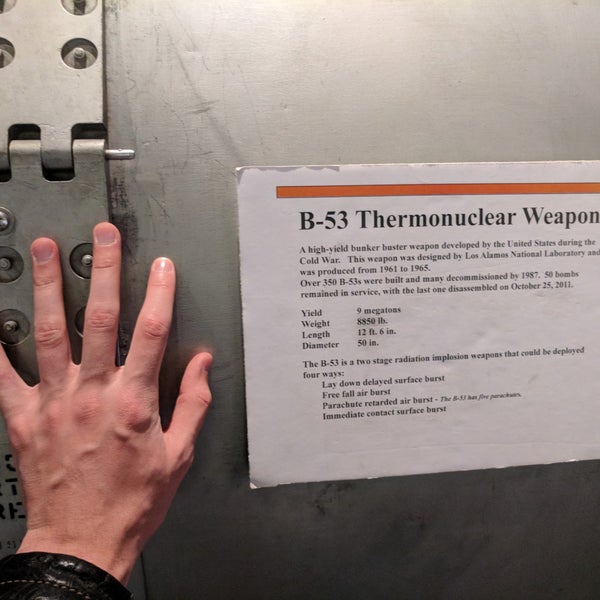รูปภาพถ่ายที่ National Atomic Testing Museum โดย Ilya O. เมื่อ 11/9/2017