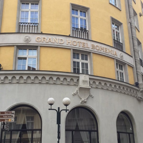 5/14/2016 tarihinde Kelly W.ziyaretçi tarafından Grand Hotel Bohemia'de çekilen fotoğraf