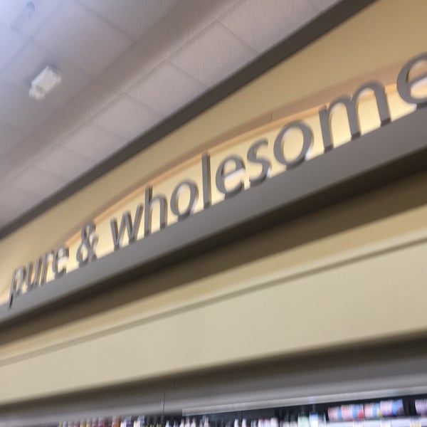 VONS Southern San Diego 620 Dennery Rd