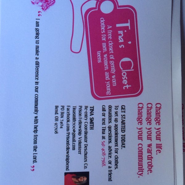 Tinas Closet Hours Dandk Organizer