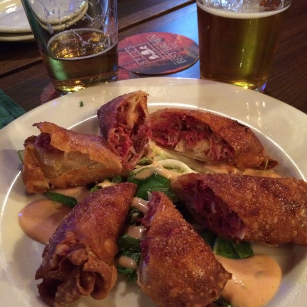 Cork's Irish Pub (Now Closed) Hotel Bar in Saint Paul