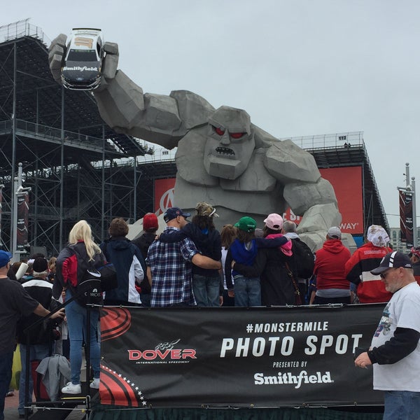 Photo taken at Dover International Speedway by Gláucia C. on 5/6/2018