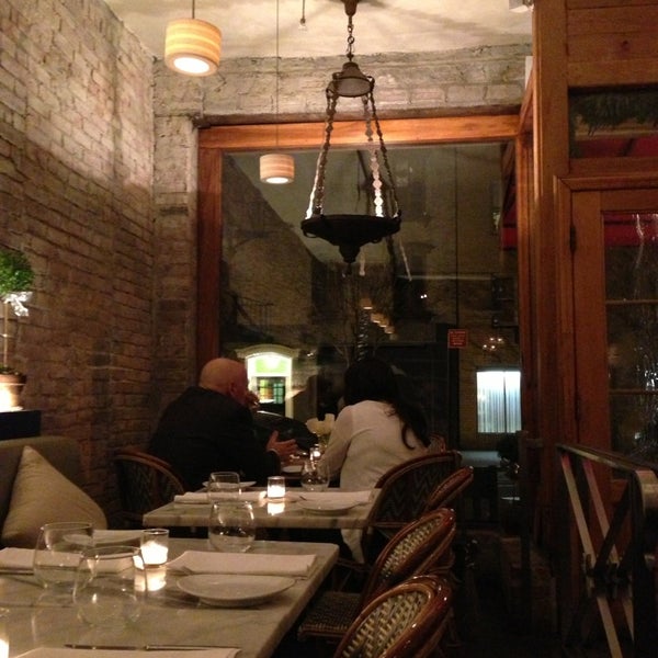 1/3/2013 tarihinde Jack R.ziyaretçi tarafından Zé Café'de çekilen fotoğraf