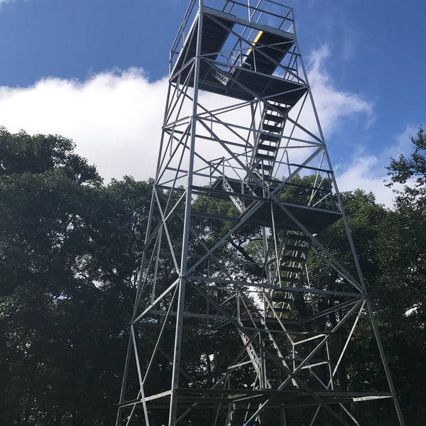 Градирня взрыв. Towering blow. Взорвалась электростанция бумага. Башни близнецы в индии. Башни близнецы сверху.