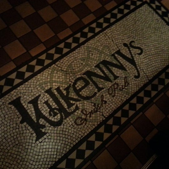 Photo taken at Kilkennys Irish Pub by Justin H. on 9/15/2012